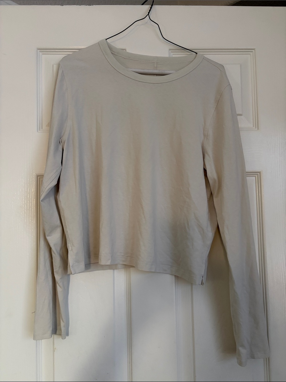 lululemon athletica Classic Fit Cotton Blend Long Sleeve Crewneck Top/Bone